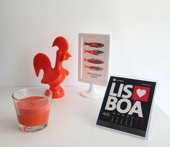 Apartment Bairro Alto - Bica 3 *