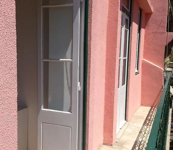 Bairro Alto - Bica 3 *