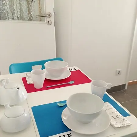 Bairro Alto - Bica 3 * Lisbon