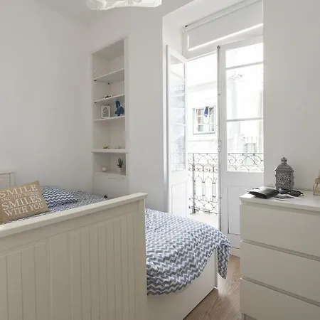 Bairro Alto - Bica 3 Lisbon